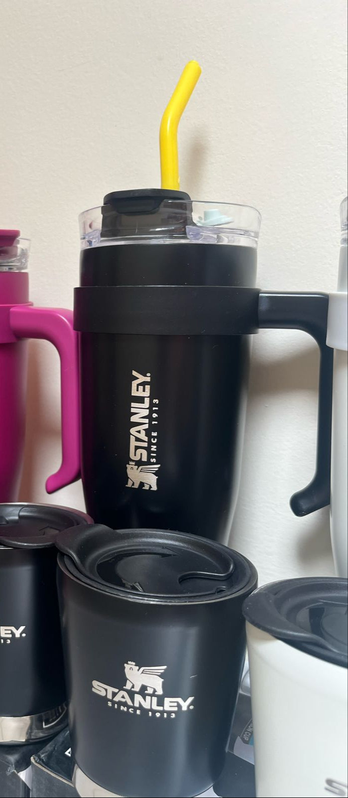 VASO QUENCHER 1.2L + DOS VASOS TERMICOS 230ML/260ML